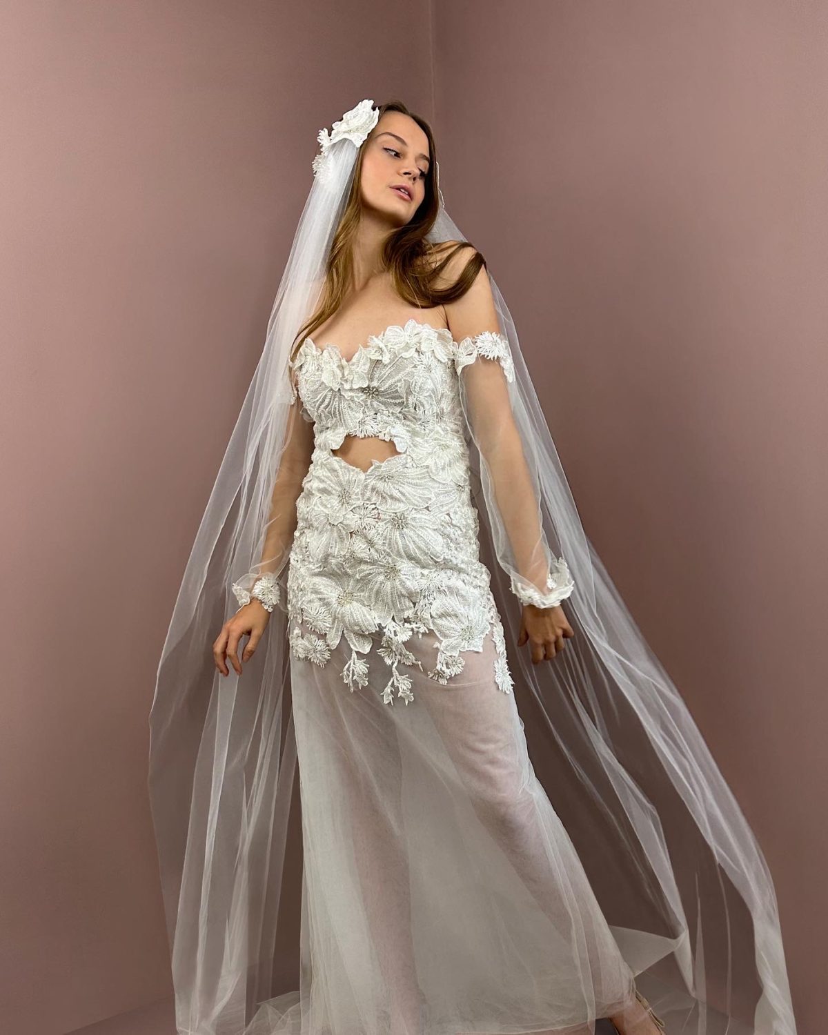 'Euphrosyne' Gown, veil & sleeves.